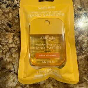 Moisturizing Spray Hand Sanitizer